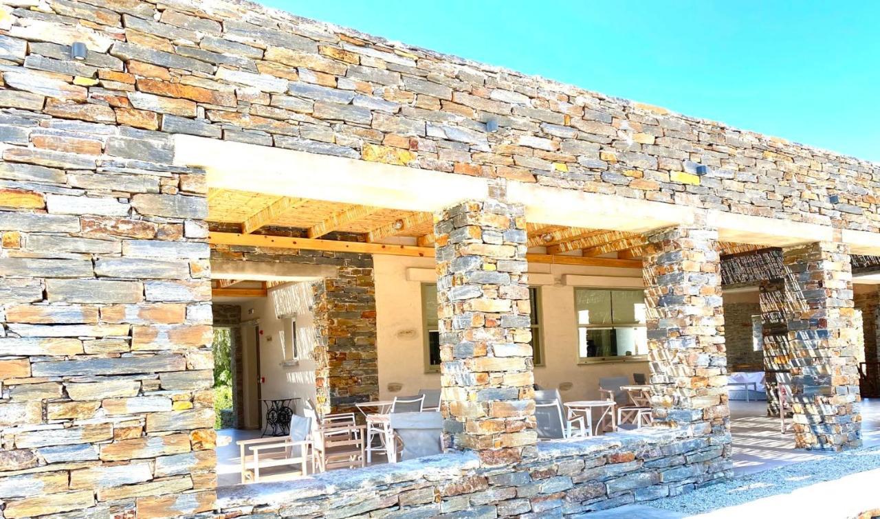 Apartment Village Vourkari